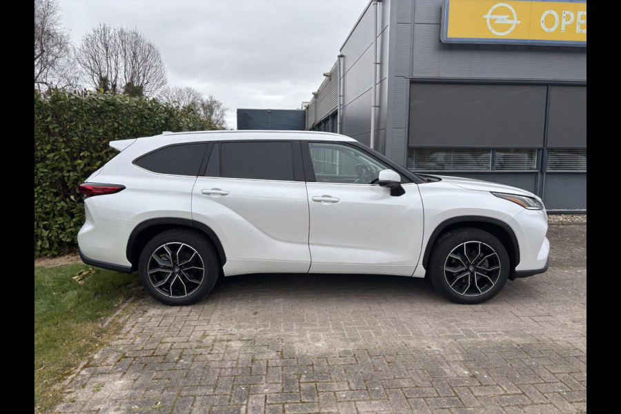 Toyota highlander 2.5 AWD Hybrid Premium | 7p |  Panoramadak | 360 graden camera | Platinum Pearl White | Adaptieve cruisecontrol | JBL audio | Head up Display | Stoelverwarming | Achterbank verwarmd