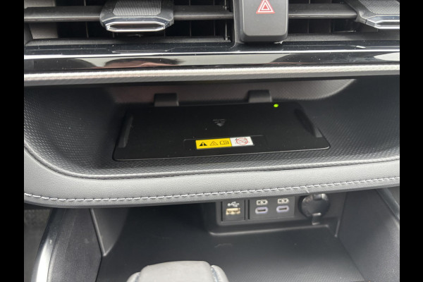 Toyota highlander 2.5 AWD Hybrid Premium | 7p |  Panoramadak | 360 graden camera | Platinum Pearl White | Adaptieve cruisecontrol | JBL audio | Head up Display | Stoelverwarming | Achterbank verwarmd