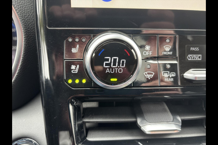 Toyota highlander 2.5 AWD Hybrid Premium | 7p |  Panoramadak | 360 graden camera | Platinum Pearl White | Adaptieve cruisecontrol | JBL audio | Head up Display | Stoelverwarming | Achterbank verwarmd