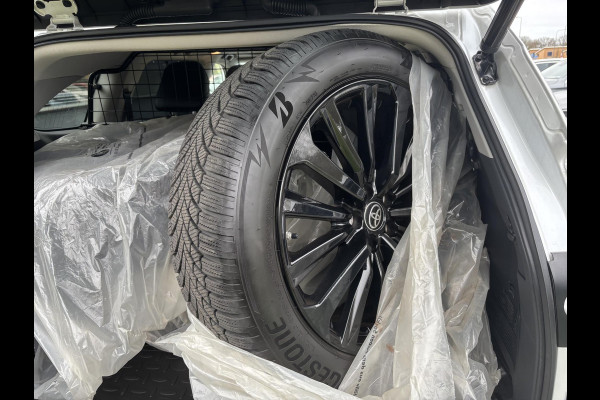 Toyota highlander 2.5 AWD Hybrid Premium | 7p |  Panoramadak | 360 graden camera | Platinum Pearl White | Adaptieve cruisecontrol | JBL audio | Head up Display | Stoelverwarming | Achterbank verwarmd