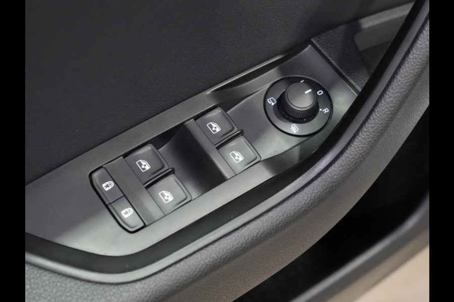 Škoda Superb Combi 1.4 TSI iV 204pk PHEV Business Edition Plus Trekhaak | Camera | Memory | Carplay | 18" | LED