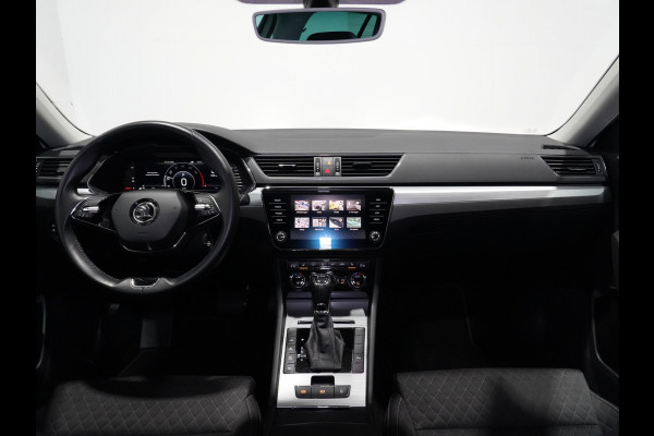 Škoda Superb Combi 1.4 TSI iV 204pk PHEV Business Edition Plus Trekhaak | Camera | Memory | Carplay | 18" | LED