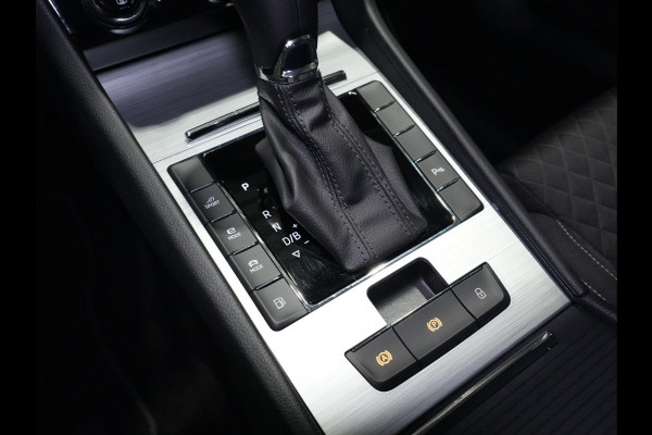 Škoda Superb Combi 1.4 TSI iV 204pk PHEV Business Edition Plus Trekhaak | Camera | Memory | Carplay | 18" | LED