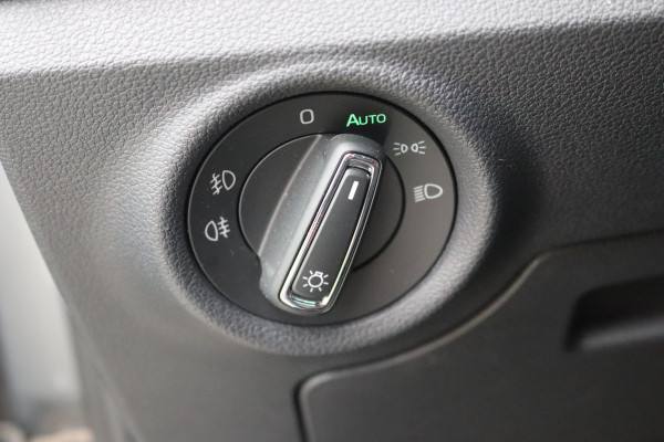 Škoda Kamiq 1.5 TSI 150PK Automaat Monte Carlo Pano-dak/Navigatie/Camera/Elektr.-klep