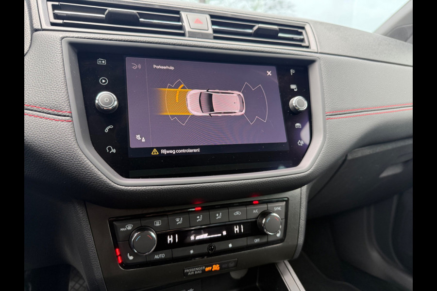 Seat Ibiza 1.0 TSI FR Limited Edition - Alcantara - Navi - Winterpakket - Trekhaak - Org.NL