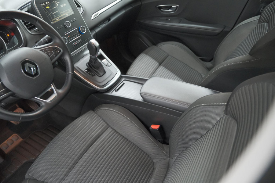 Renault Scénic TCe 140 EDC Intens | Navigatie | Apple Carplay | Parkeersensoren | Cruise Control