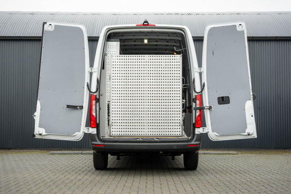 Mercedes-Benz Sprinter 311 CDI L2H2 | Volledig Ingericht | Mbux | Camera | Navi | Climatronic