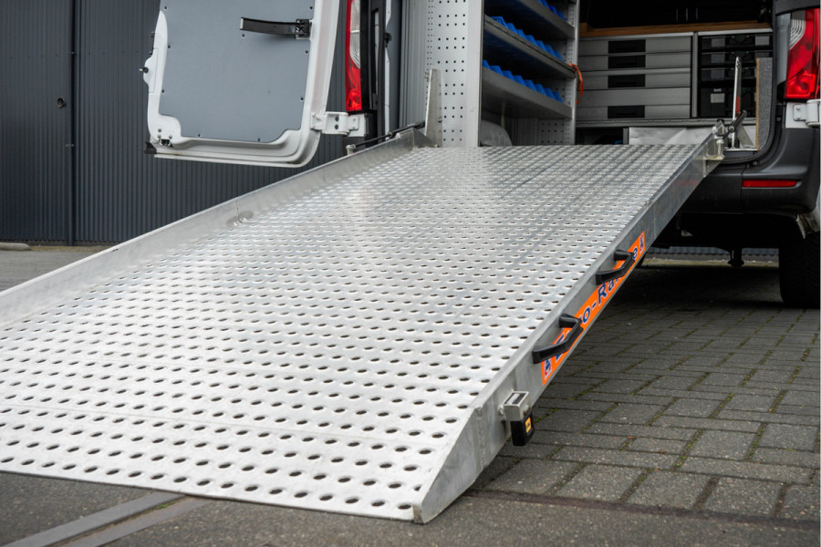 Mercedes-Benz Sprinter 311 CDI L2H2 | Volledig Ingericht | Mbux | Camera | Navi | Climatronic