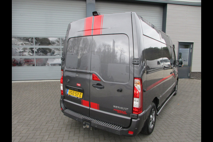 Renault Master T35 2.3 dCi 180 L2H2 airco pdc trekhaak 3 zits