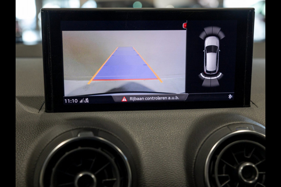 Audi Q2 35 TFSI Advanced edition / 150pk / Stoelverwarming / Adaptieve cruise control / Elektrische achterklep /