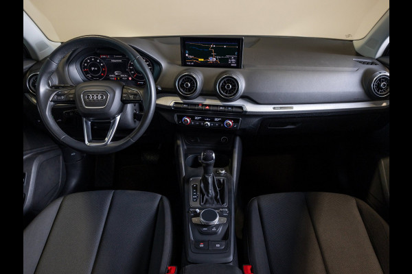 Audi Q2 35 TFSI Advanced edition / 150pk / Stoelverwarming / Adaptieve cruise control / Elektrische achterklep /