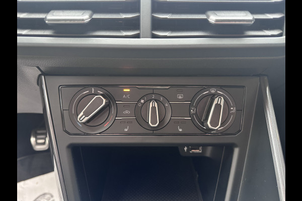 Volkswagen Polo 1.0 MPI IQ-DRIVE AIRCO / CRUISE / PARK PILOT / BEATS AUDIO