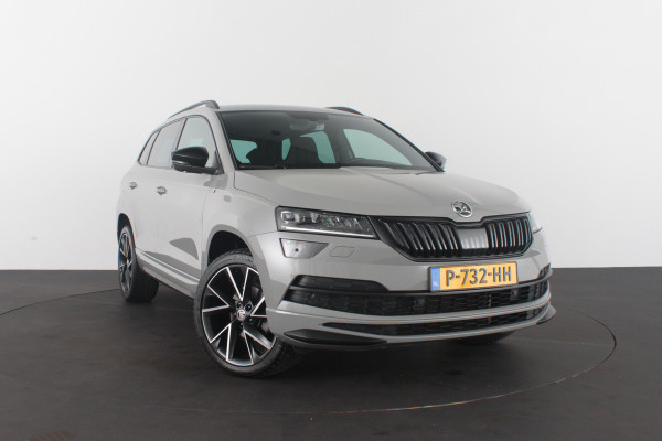 Škoda Karoq 1.5 TSI ACT Sportline Business > 150pk/Camera/Trekhaak wegklapbaar/Steel Grey/19inch...