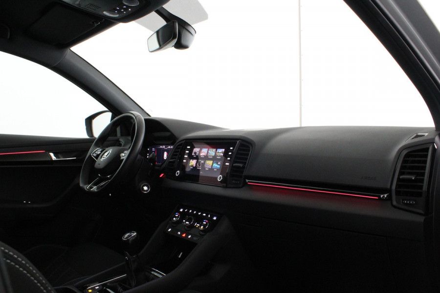 Škoda Karoq 1.5 TSI ACT Sportline Business > 150pk/Camera/Trekhaak wegklapbaar/Steel Grey/19inch...