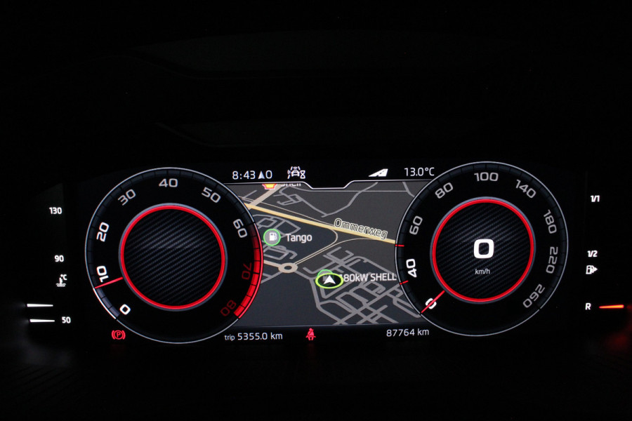 Škoda Karoq 1.5 TSI ACT Sportline Business > 150pk/Camera/Trekhaak wegklapbaar/Steel Grey/19inch...