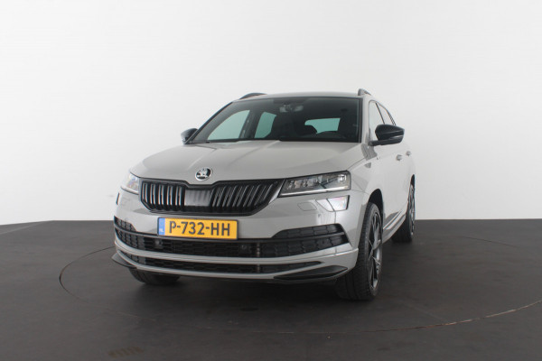 Škoda Karoq 1.5 TSI ACT Sportline Business > 150pk/Camera/Trekhaak wegklapbaar/Steel Grey/19inch...