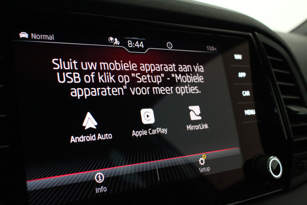 Škoda Karoq 1.5 TSI ACT Sportline Business > 150pk/Camera/Trekhaak wegklapbaar/Steel Grey/19inch...