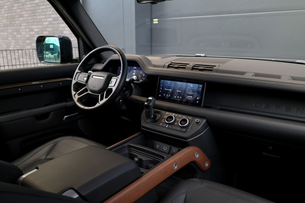 Land Rover Defender 110 3.0 P400 110 X | NAP | FULL OPTION! | €153.798 NP! | 22'' URBAN | MERIDIAN SURROUND | STANDKACHEL | ELEK TREKHAAK |