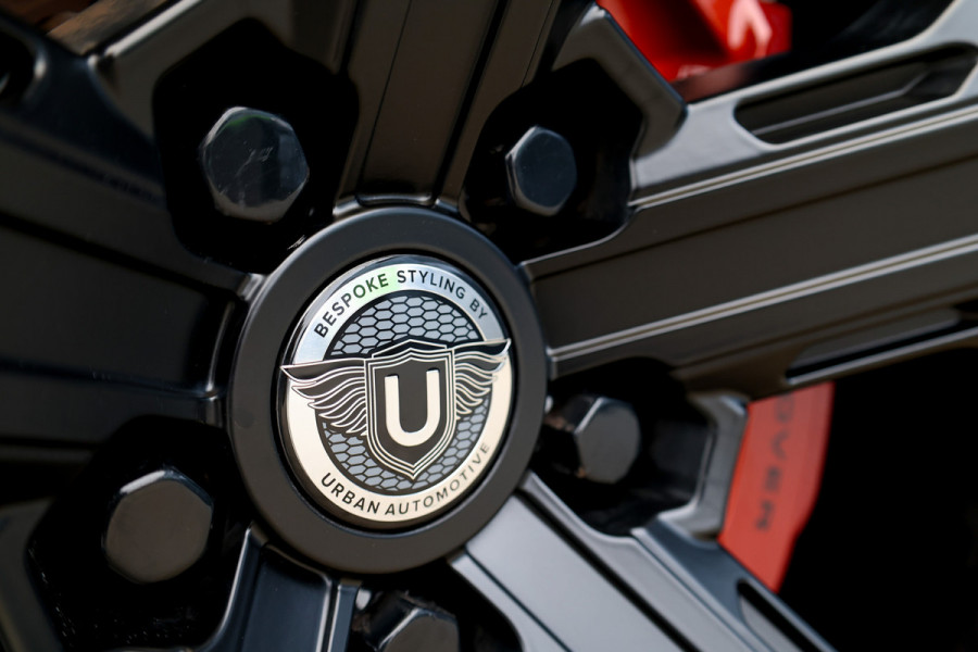 Land Rover Defender 110 3.0 P400 110 X | NAP | FULL OPTION! | €153.798 NP! | 22'' URBAN | MERIDIAN SURROUND | STANDKACHEL | ELEK TREKHAAK |