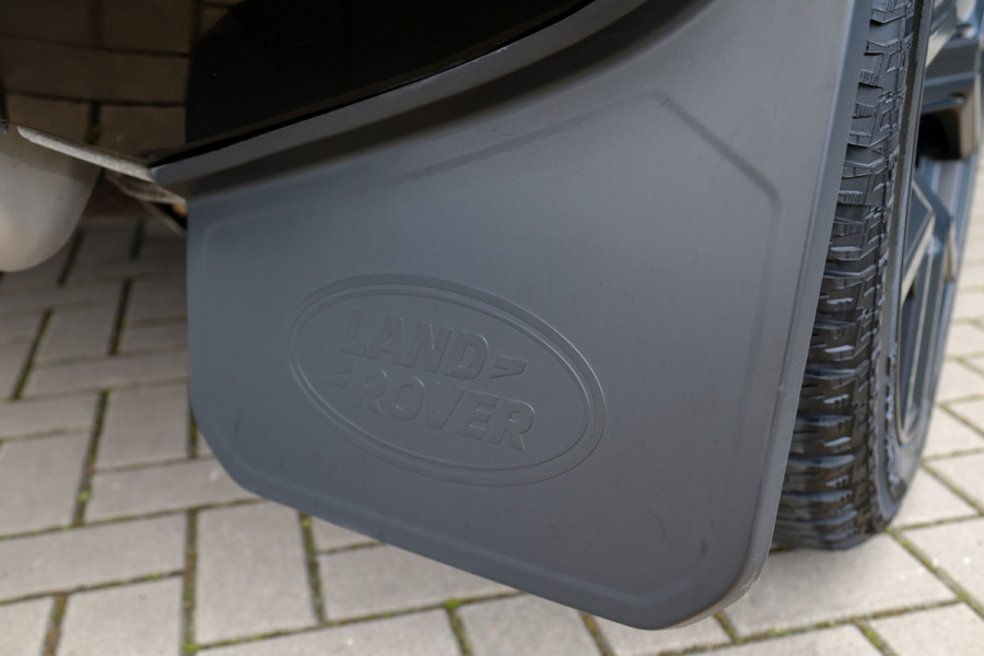 Land Rover Defender 110 3.0 P400 110 X | NAP | FULL OPTION! | €153.798 NP! | 22'' URBAN | MERIDIAN SURROUND | STANDKACHEL | ELEK TREKHAAK |