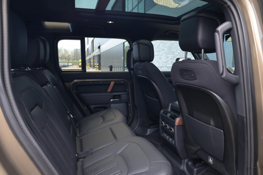Land Rover Defender 110 3.0 P400 110 X | NAP | FULL OPTION! | €153.798 NP! | 22'' URBAN | MERIDIAN SURROUND | STANDKACHEL | ELEK TREKHAAK |