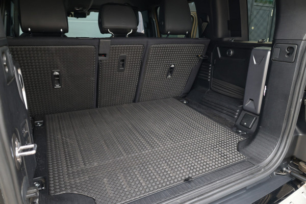Land Rover Defender 110 3.0 P400 110 X | NAP | FULL OPTION! | €153.798 NP! | 22'' URBAN | MERIDIAN SURROUND | STANDKACHEL | ELEK TREKHAAK |