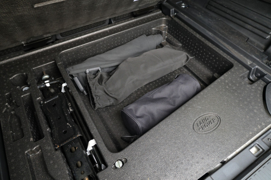 Land Rover Defender 110 3.0 P400 110 X | NAP | FULL OPTION! | €153.798 NP! | 22'' URBAN | MERIDIAN SURROUND | STANDKACHEL | ELEK TREKHAAK |