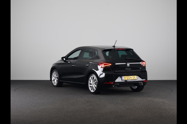 Seat Ibiza 1.0 EcoTSI FR 115 pk Automaat (DSG) | Verlengde garantie | Navigatie via App | Parkeersensoren | LED koplampen |