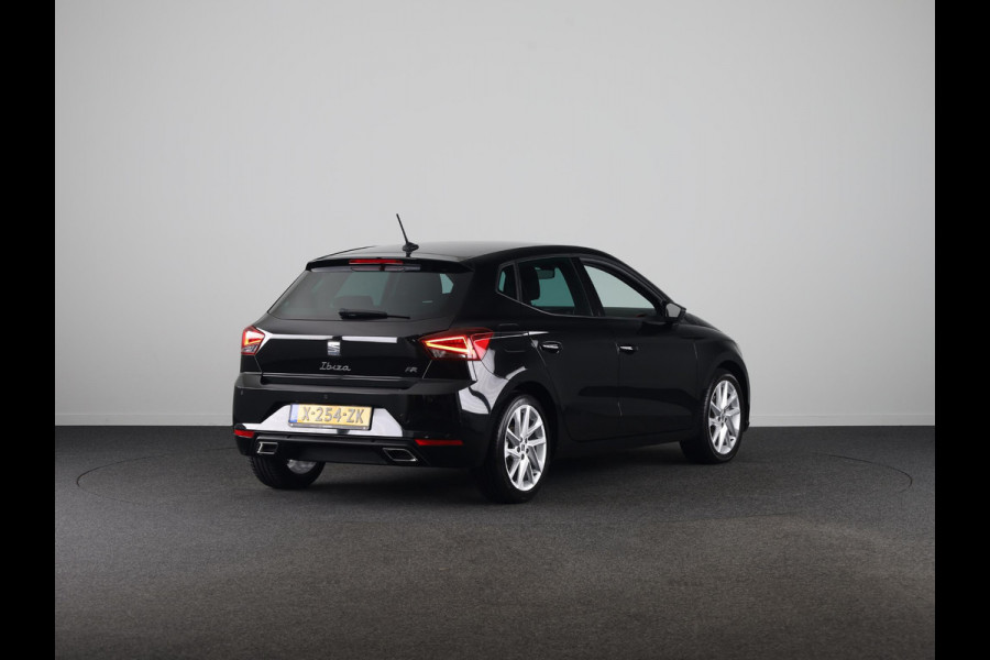 Seat Ibiza 1.0 EcoTSI FR 115 pk Automaat (DSG) | Verlengde garantie | Navigatie via App | Parkeersensoren | LED koplampen |