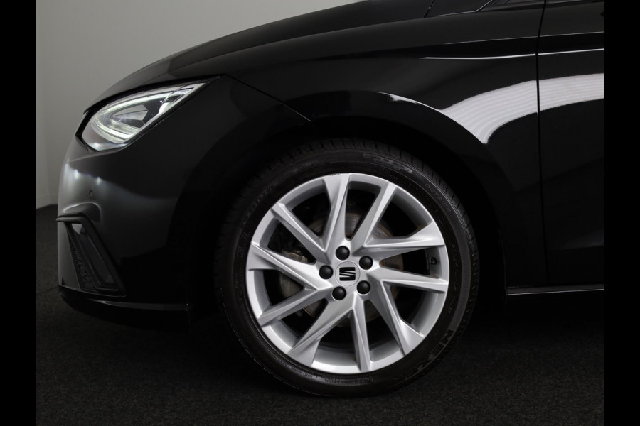 Seat Ibiza 1.0 EcoTSI FR 115 pk Automaat (DSG) | Verlengde garantie | Navigatie via App | Parkeersensoren | LED koplampen |