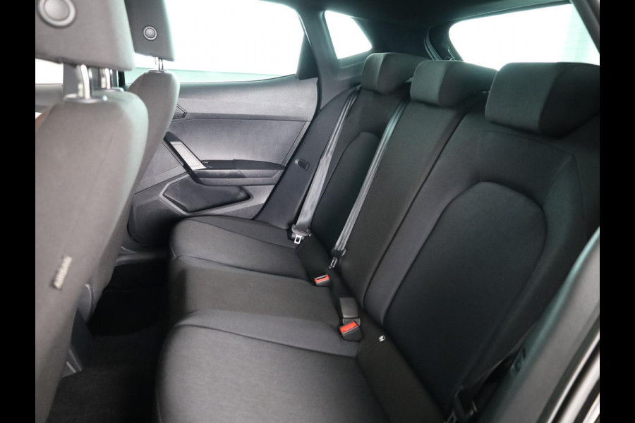 Seat Ibiza 1.0 EcoTSI FR 115 pk Automaat (DSG) | Verlengde garantie | Navigatie via App | Parkeersensoren | LED koplampen |