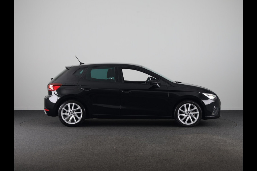 Seat Ibiza 1.0 EcoTSI FR 115 pk Automaat (DSG) | Verlengde garantie | Navigatie via App | Parkeersensoren | LED koplampen |