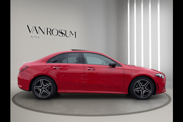 Mercedes-Benz A-Klasse 220 Premium Plus | AMG |Pano | Geheugen Sportstoelen | Sfeer | Night-Pakket |