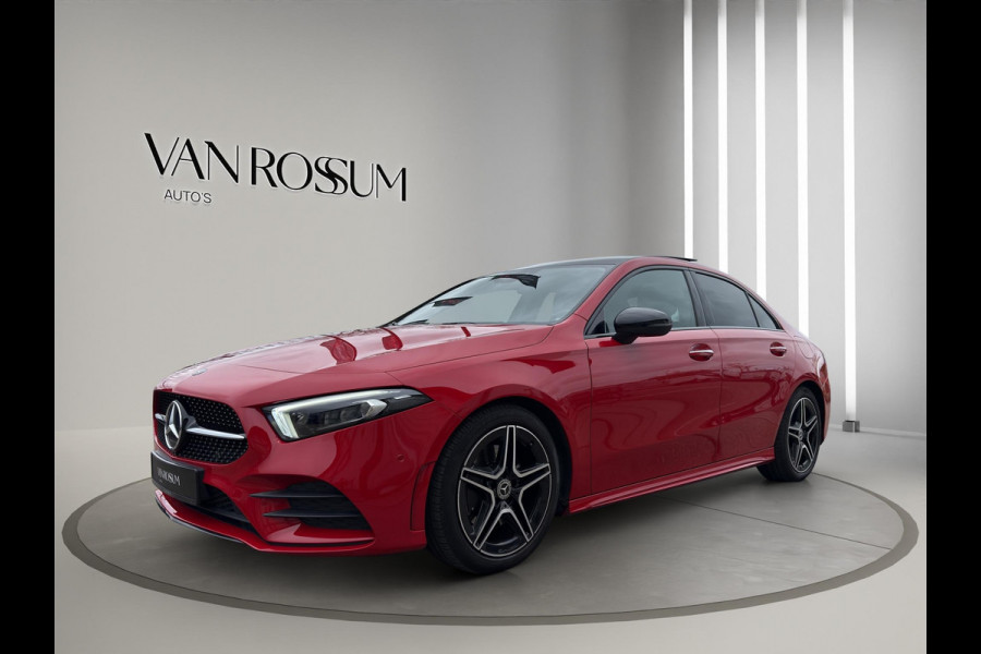 Mercedes-Benz A-Klasse 220 Premium Plus | AMG |Pano | Geheugen Sportstoelen | Sfeer | Night-Pakket |