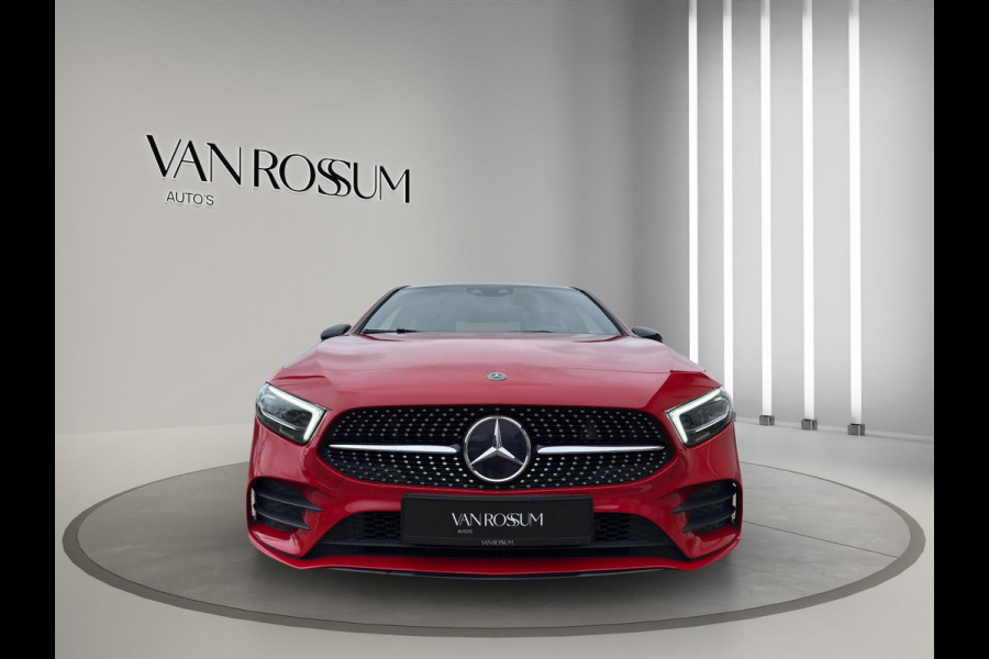 Mercedes-Benz A-Klasse 220 Premium Plus | AMG |Pano | Geheugen Sportstoelen | Sfeer | Night-Pakket |