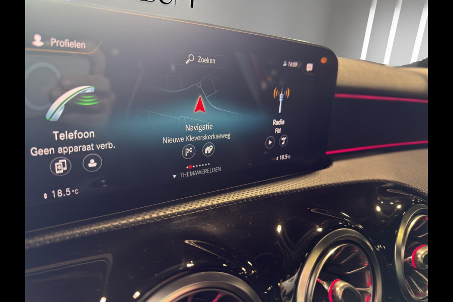 Mercedes-Benz A-Klasse 220 Premium Plus | AMG |Pano | Geheugen Sportstoelen | Sfeer | Night-Pakket |