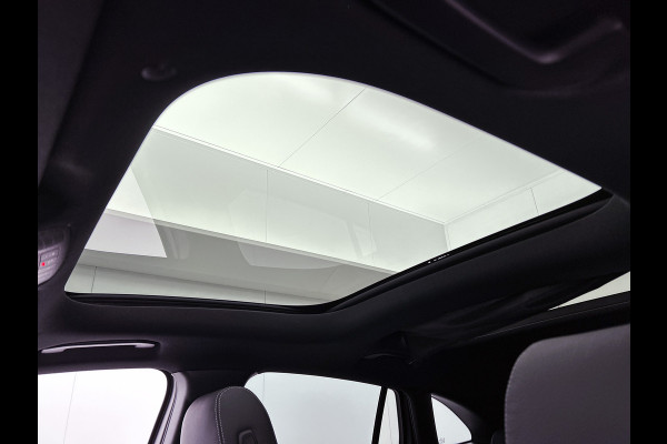 Mercedes-Benz EQA 250+ Business Solution AMG 71 kWh | Winterpakket | Nightpakket | GUARD 360° Plus | DISTRONIC | Smartphone integratie | Panoramaschuifdak | Stuurwielpaddles |