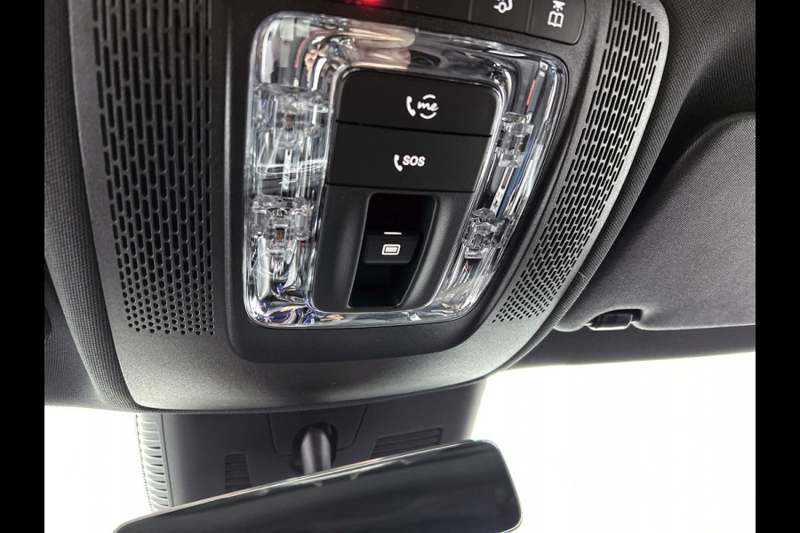 Mercedes-Benz EQA 250+ Business Solution AMG 71 kWh | Winterpakket | Nightpakket | GUARD 360° Plus | DISTRONIC | Smartphone integratie | Panoramaschuifdak | Stuurwielpaddles |