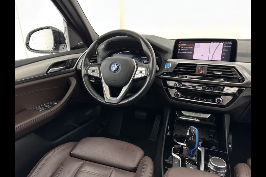 BMW iX3 High Executive 80 kWh [3-Fase-11kW] {SOH-100%} (INCL-BTW) Aut. *PANO | LEATHER | HARMAN/KARDON | FULL-LED | BLINDSPOT | MEMORY-PACK | DIGI-COCKPIT | HEATED-SPORTSEATS | KEYLESS | TOPVIEW | DAB+ | NAVI-FULLMAP | HEAD-UP | PRIVACY-GLASS | .