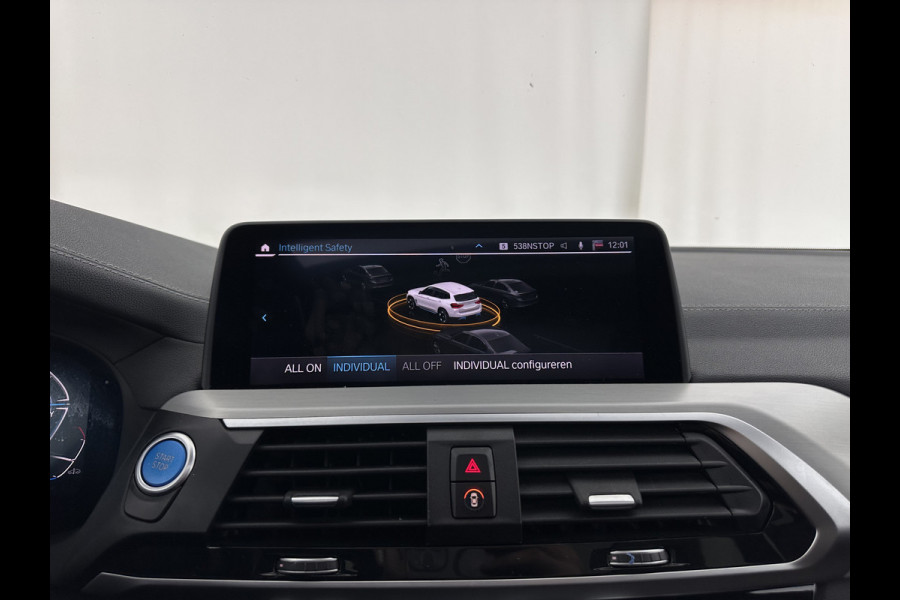 BMW iX3 High Executive 80 kWh [3-Fase-11kW] {SOH-100%} (INCL-BTW) Aut. *PANO | LEATHER | HARMAN/KARDON | FULL-LED | BLINDSPOT | MEMORY-PACK | DIGI-COCKPIT | HEATED-SPORTSEATS | KEYLESS | TOPVIEW | DAB+ | NAVI-FULLMAP | HEAD-UP | PRIVACY-GLASS | .