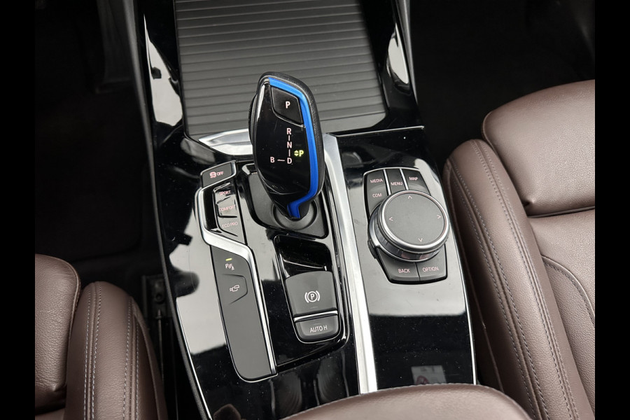 BMW iX3 High Executive 80 kWh [3-Fase-11kW] {SOH-100%} (INCL-BTW) Aut. *PANO | LEATHER | HARMAN/KARDON | FULL-LED | BLINDSPOT | MEMORY-PACK | DIGI-COCKPIT | HEATED-SPORTSEATS | KEYLESS | TOPVIEW | DAB+ | NAVI-FULLMAP | HEAD-UP | PRIVACY-GLASS | .