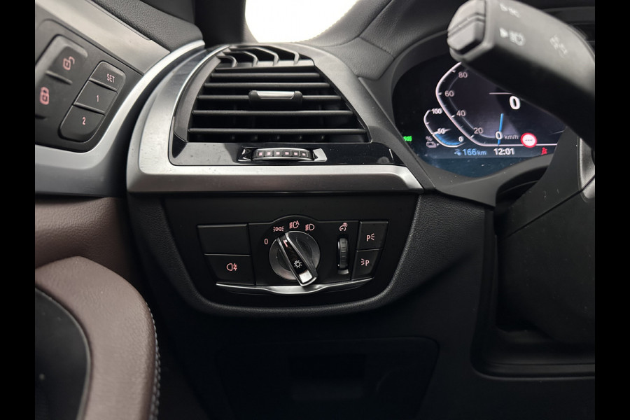 BMW iX3 High Executive 80 kWh [3-Fase-11kW] {SOH-100%} (INCL-BTW) Aut. *PANO | LEATHER | HARMAN/KARDON | FULL-LED | BLINDSPOT | MEMORY-PACK | DIGI-COCKPIT | HEATED-SPORTSEATS | KEYLESS | TOPVIEW | DAB+ | NAVI-FULLMAP | HEAD-UP | PRIVACY-GLASS | .