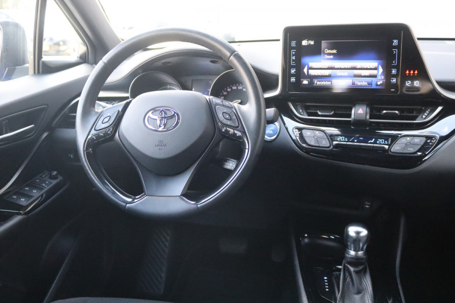 Toyota C-HR 1.8 Hybrid 122PK Automaat Dynamic Trekhaak/Navigatie/Camera/Stoelverwarming