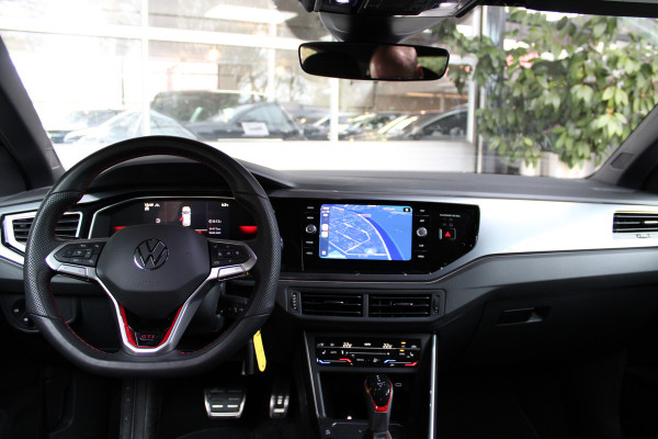 Volkswagen Polo 2.0 TSI GTI TSI 210PK DSG GTI-SPORT IQ-LIGHT/PDC/CARPLAY