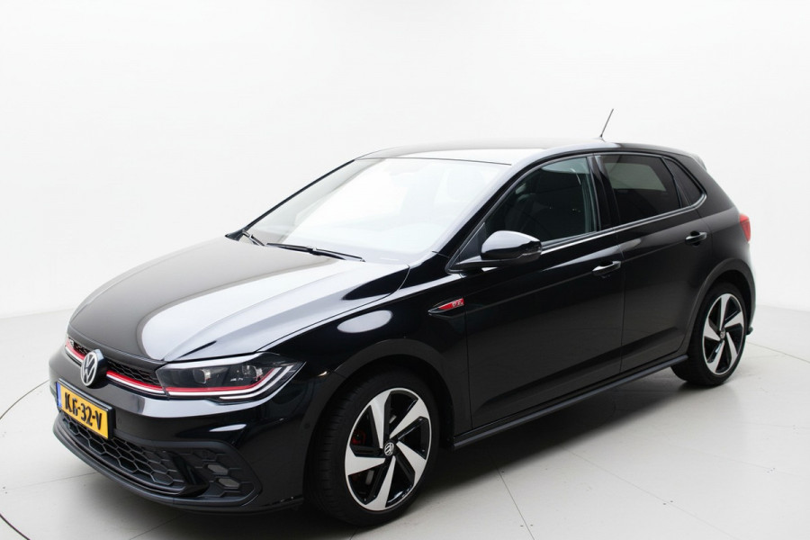 Volkswagen Polo 2.0 TSI GTI TSI 210PK DSG GTI-SPORT IQ-LIGHT/PDC/CARPLAY