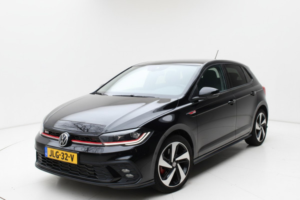 Volkswagen Polo 2.0 TSI GTI TSI 210PK DSG GTI-SPORT IQ-LIGHT/PDC/CARPLAY