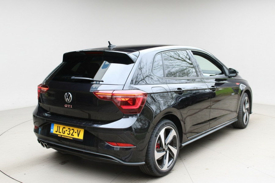 Volkswagen Polo 2.0 TSI GTI TSI 210PK DSG GTI-SPORT IQ-LIGHT/PDC/CARPLAY