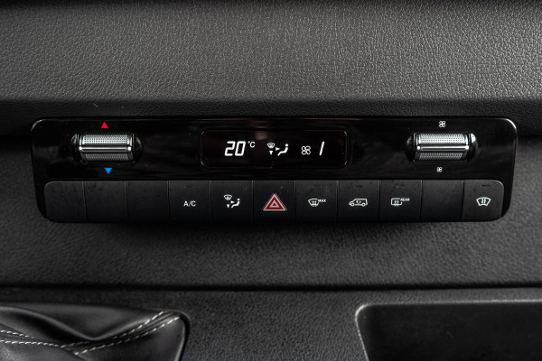 Mercedes-Benz Sprinter 316CDI L2H2 | 163 PK | 3-Zits | Climatronic | Camera | Carplay | Airco
