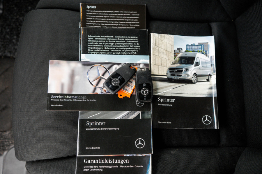 Mercedes-Benz Sprinter 316CDI L2H2 | 163 PK | 3-Zits | Climatronic | Camera | Carplay | Airco