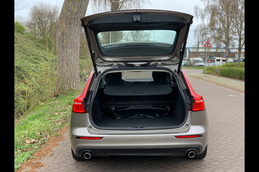 Volvo V60 2.0 D4 Inscription 190PK LEDER FULL 2021 DEALER OH / NETTO EXPORT € 14.950